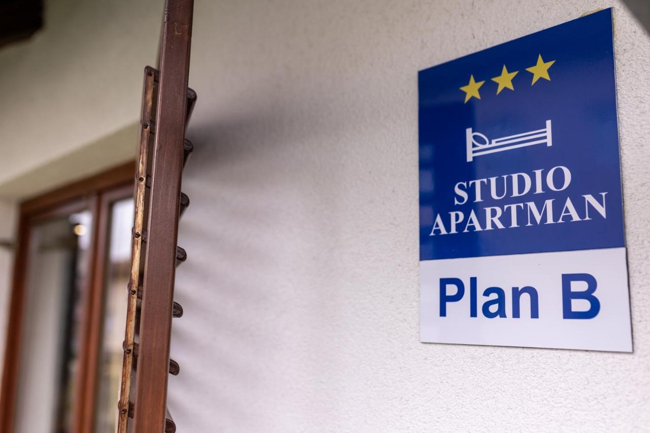 Studio Apartman Planb, Self Check In Eszék Kültér fotó